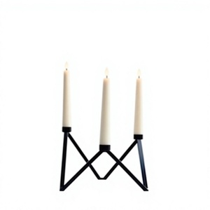 Support à bougie moderne en métal rouge pour la décoration de la maison, design durable, fait main pour la maison, l'hôtel, le restaurant - Product Image 3