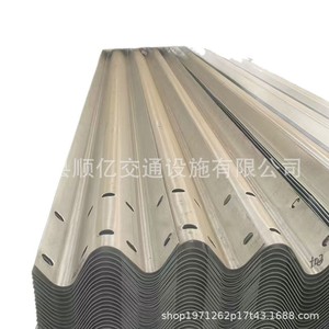 รั้วกั้นจราจร Shunyi 4320*310*85*44320*506*85*2.5 ชุบสังกะสี ราวกันตกทางหลวง สูง 36 นิ้ว - Product Image 5
