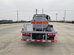 Camion-citerne à prix compétitif à vendre, capacité 5m³-8m³, citerne hexagonale pour le transport de diesel et d'essence - Product Image 6