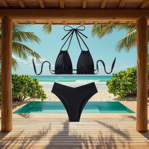 Nouvelle conception, ensemble de bikini deux pièces noir à découpes, asymétrique à une épaule, avec soutien-gorge push-up à séchage rapide et bas string en V pour femme - Product Image 1