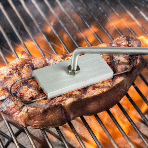 Juego de Hierros para Marcar con el Alfabeto Inglés Yolecen, Mango Largo de Madera, Resistente al Calor, Herramienta de Alta Calidad para Marcar Carne en Barbacoas - Product Image 3