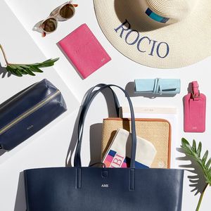 Funda de pasaporte de cuero genuino para hombre y <span class=keywords><strong>mujer</strong></span>, estuche para tarjetas de crédito, documentos de identificación de viaje, soporte de pasaporte personalizado - Product Image 2