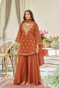 Ensemble élégant de salwar kameez brodé pour femmes, pantalon palazzo à jambes larges, tenue Kurti avec dupatta pour les fêtes et les mariages - Product Image 6
