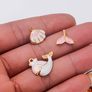 Carino a tema oceano in acciaio inox balena/conchiglia/coda di pesce ciondolo Boho olio a goccia charm gioielli da te accessori per donne ragazze - Product Image 4