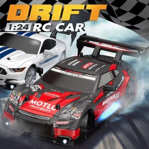 Coche de Carreras a Escala 1:24, Vehículo Deportivo de Carreras con Control Remoto, Baterías Recargables por USB, Coche de Derrape con Control Remoto - Product Image 6