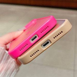 Custodia per telefono per <span class=keywords><strong>iPhone</strong></span> 17 Air 17 <span class=keywords><strong>Pro</strong></span> <span class=keywords><strong>Max</strong></span> 16E 16 15 14 13 <span class=keywords><strong>12</strong></span> 11 <span class=keywords><strong>Pro</strong></span> <span class=keywords><strong>Max</strong></span> Soft Wireless di ricarica Cover magnetica protezione per fotocamera - Product Image 6