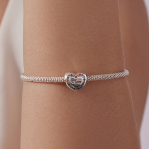 Breloque en forme de cœur avec cristaux colorés, pendentif en alliage plaqué argent gravé « Mom » pour cadeau unisexe - Product Image 5