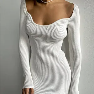 Otoño e Invierno mujeres en forma de corazón cuello en V manga larga de longitud media suéter vestido ajustado Sexy hilo tejido inferior vestido grueso