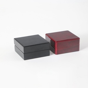 Wholesale Customized Luxury Exquisite Basketball Championship <b>Rings</b> <b>Boxes</b> Classic Cherry Red Wooden <b>Ring</b> Box and Display case - Product Image 5