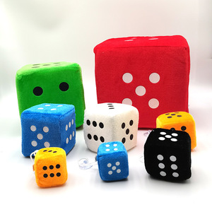 Juguete de Dados de Peluche Súper Suave, Juego Educativo Divertido Transfronterizo, Sin Puntos, Simulación, Alivio del Estrés, Algodón PP, Ventosa - Product Image 1