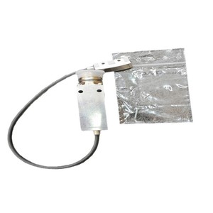 AMO Lesekopf WMK 1110S Linearer Wegsensor .08RI..01-10- 560- 0,30-27S12-UJ - Product Image 3