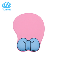 Tapis de souris 3D mignon avec repose-poignet en silicone souple, soulage la fatigue du poignet, antidérapant, pour le bureau, les jeux, PC portable