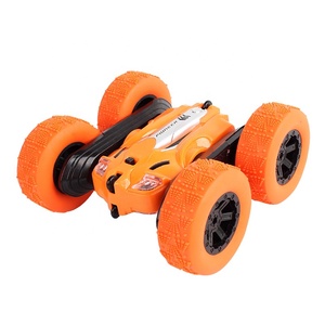 Voiture de cascadeur double face <span class=keywords><strong>LH</strong></span>-C014 2,4 GHz, voiture de cascadeur RC à rotation à 360 degrés avec lumières colorées pour enfants - Product Image 4