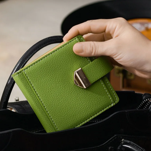 สมุดโน้ตพกพาขนาดเล็ก A7 ปกแข็ง มีเส้นบรรทัด สมุดบันทึกหรูหราสำหรับการเดินทาง  รับทำโลโก้เป็นของขวัญ - Product Image 4