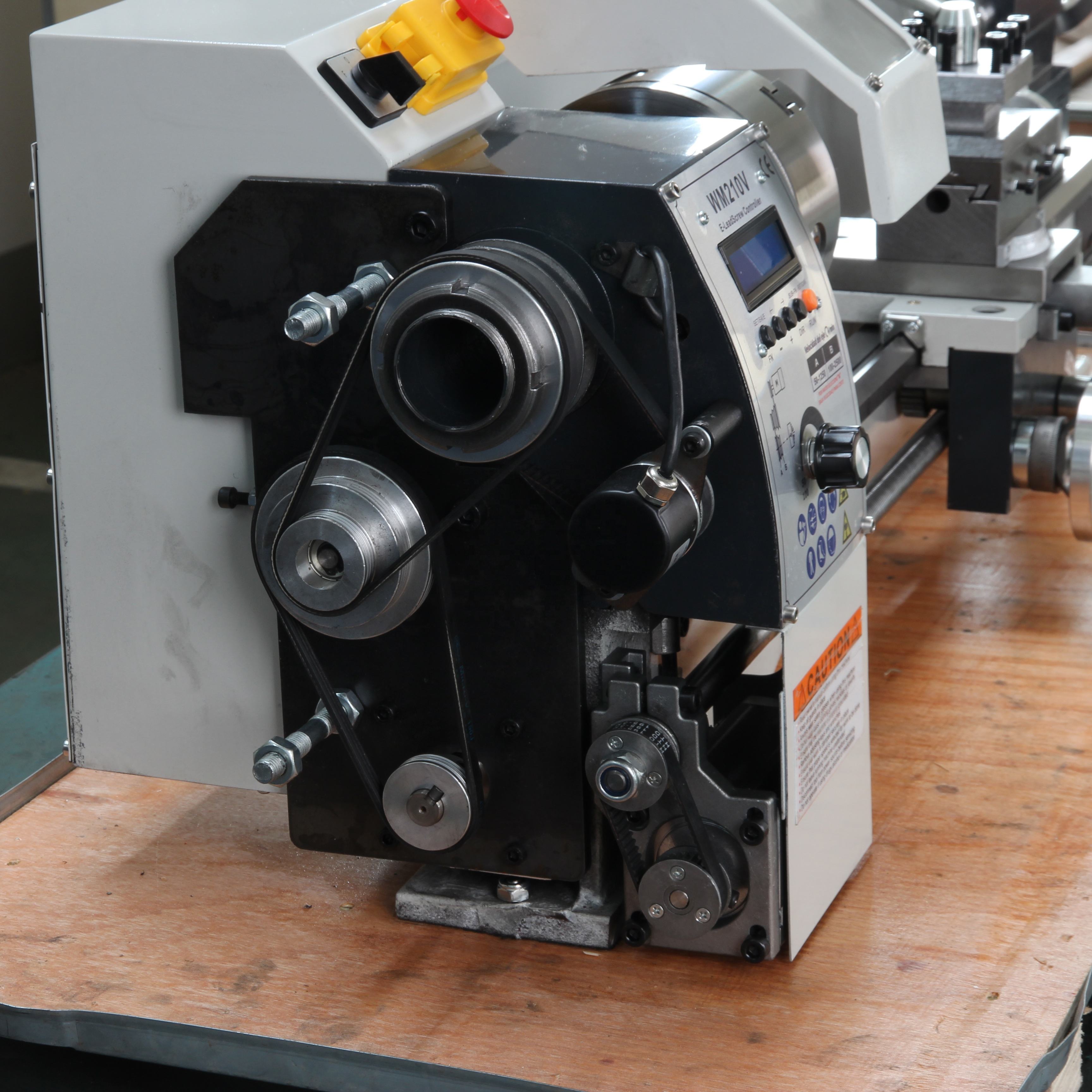 WM210E Manual Mini Metal Lathe - Easy to Operate & Durable