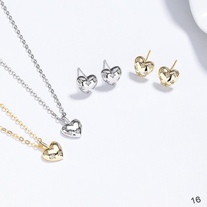 Kalung Liontin Perak <span class=keywords><strong>Sterling</strong></span> 925 Perhiasan Kalung Hati Bintang Zirkon Berlapis Emas Set Anting Tusuk untuk Wanita - Product Image 1