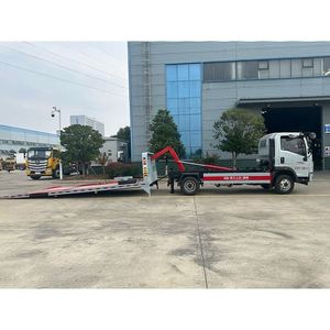 HOWO 3-5 Ton Fully Landed <b>Flatbed</b> Tow <b>Truck</b> | 4X2 Hydraulic Road Rescue Wrecker <b>Truck</b> - Product Image 6