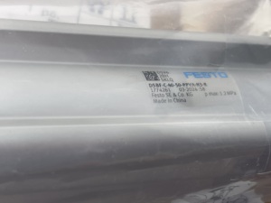 Cilindro Estándar 100% Nuevo y Original DSBF-C-40-50-PPVA-N3-R - Product Image 1