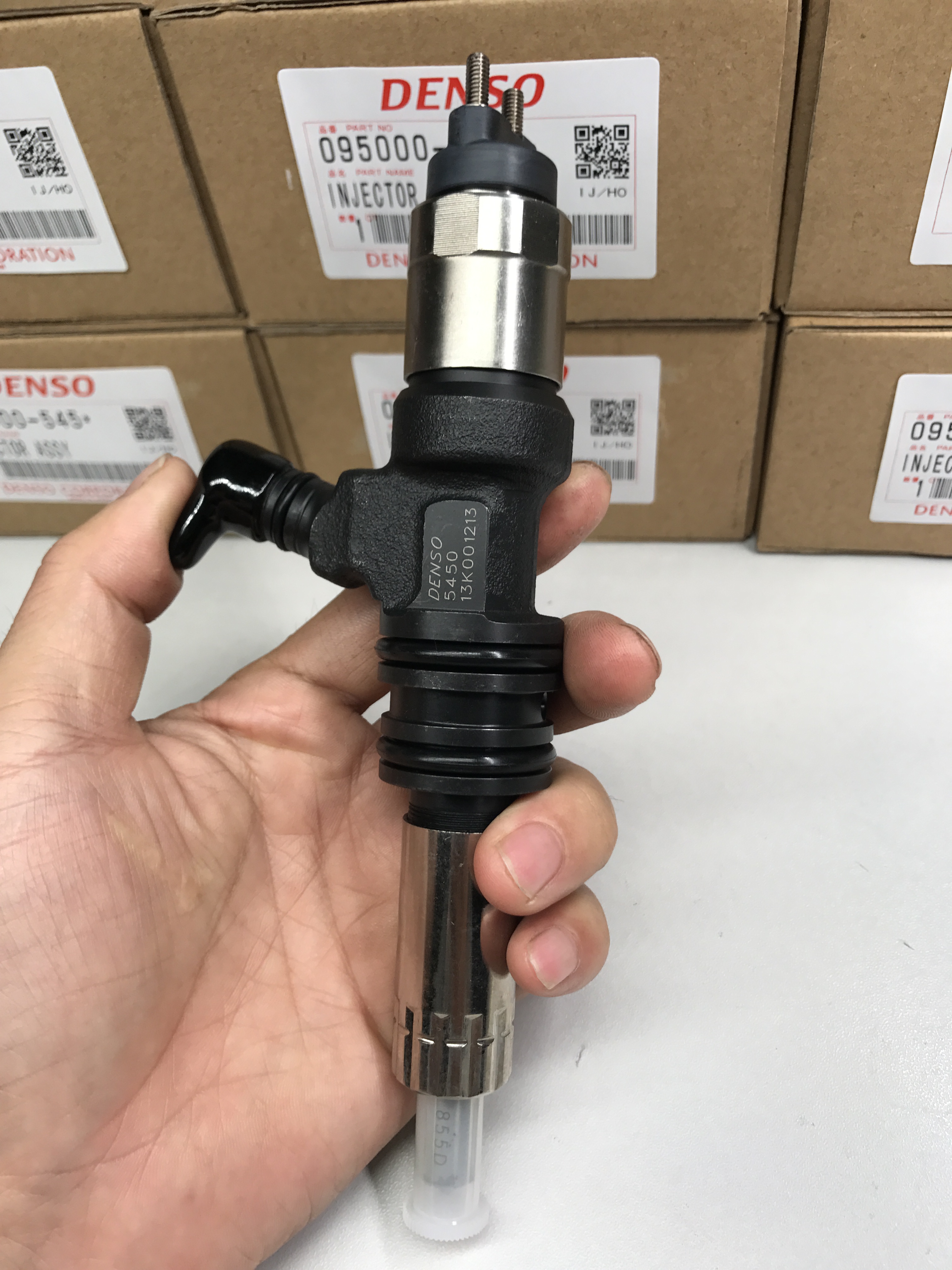 diesel fuel injector injection engine parts fuel injector 095000-6613 for HINO injector 23670-E0020