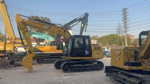 Excavadora Hidráulica de Cadenas 313D2 GC de Segunda Mano, 12 Toneladas, Cucharón de 0.5m, Motor Cummins, Bomba Hidráulica, para Movimiento de Tierras en Construcción - Product Image 2