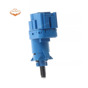 Interruptor de Luz de Freno y Reversa Hecho en China, Lámpara de Parada Bp4K66490 Bp4K-66-490A para Ford <span class=keywords><strong>Mazda</strong></span> <span class=keywords><strong>3</strong></span> 5, Piezas Automotrices - Product Image 1