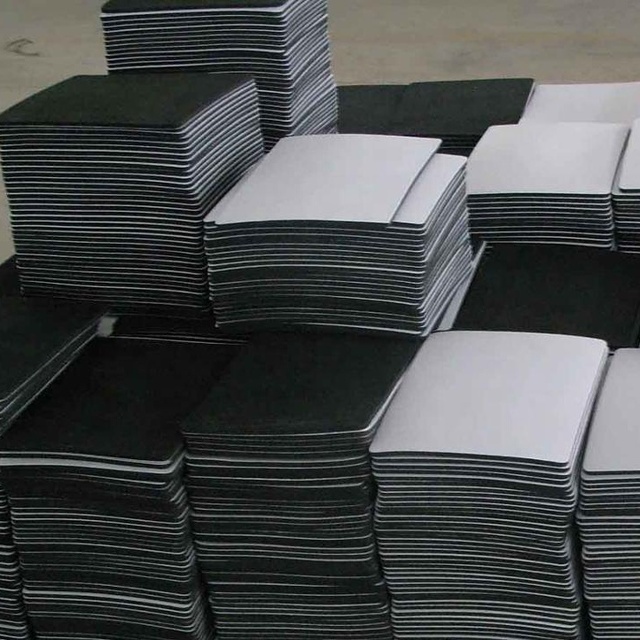 Factory Custom Natural Rubber Heated Gaming Mouse Pad Cloth Surface White Black Sublimation Print Water Resistant Scratch Stock