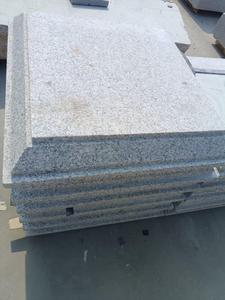 Capuchon <span class=keywords><strong>de</strong></span> poteau en granit gris blanc naturel moderne sur mesure pour usine, moulure multi-étapes, bordure supérieure <span class=keywords><strong>de</strong></span> <span class=keywords><strong>mur</strong></span>, projet paysager extérieur - Product Image 4
