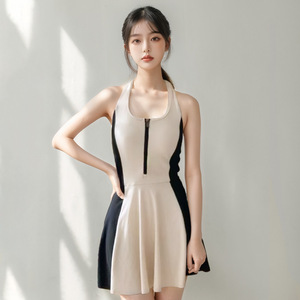 Traje de Baño de Una Pieza para Mujer, Estilo Halter con Bloques de Color, Color Blanco Hueso, Estilo Deportivo - Product Image 1