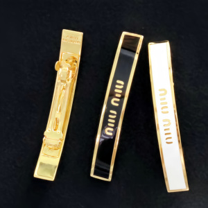 Horquilla de aleación para mujer a precio de fábrica Popular, accesorios para el cabello con forma arqueada de letra M, pinzas de pelo de Metal para mujer