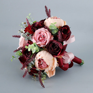 <span class=keywords><strong>Bouquet</strong></span> <span class=keywords><strong>de</strong></span> <span class=keywords><strong>mariée</strong></span> artificiel bordeaux <span class=keywords><strong>et</strong></span> <span class=keywords><strong>rose</strong></span> blush pour la cérémonie <span class=keywords><strong>de</strong></span> mariage <span class=keywords><strong>et</strong></span> le <span class=keywords><strong>bouquet</strong></span> <span class=keywords><strong>de</strong></span> <span class=keywords><strong>pivoine</strong></span> <span class=keywords><strong>rose</strong></span> en soie d'anniversaire - Product Image 4