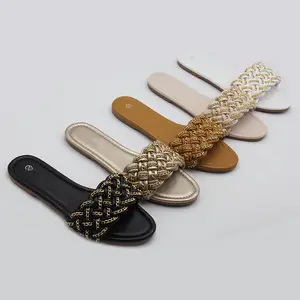 Chaussures pour femmes pantoufles chaîne dorée métallique pour femmes sandales plates d'extérieur pour la plage sandales souples confortables pour femmes et dames - Product Image 1