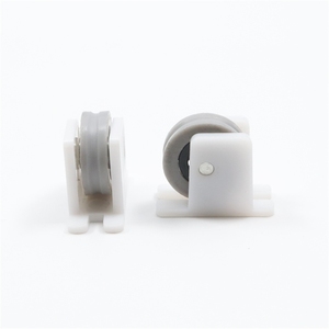 Accesorios de hardware para ventanas correderas Polea de plástico PP blanca pequeña Puerta simple y doble y rodillo de ventana - Product Image 5