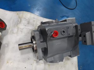 Bomba de Pistones de Desplazamiento Variable U-P100 U-P100V4 U-P100V4-P31V-L-081-M2 U-P100V4-P31V-L-113-D Sistema Hidráulico de Alta Presión - Product Image 3