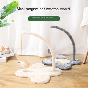Rascador para gatos de sisal con estructura para trepar, resistente al desgaste e integrado con un juguete en forma de ratón - Product Image 5
