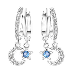 Pendientes de Estrella de Ocho Puntas con Circonitas Blancas y Diseño de Cielo Estrellado - Regalo Romántico para Mujer - Product Image 6