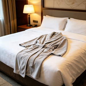 Peignoir en coton gris écologique toutes saisons, doux, chaud et absorbant, unisexe, pour hôtel, complexe hôtelier, maison, salle de bain - Product Image 2