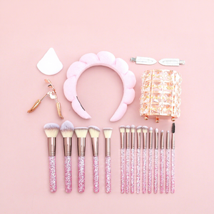 Juego de 21 <span class=keywords><strong>Brochas</strong></span> de Maquillaje con Pedrería Glitz and Glam, Estilo Profesional, <span class=keywords><strong>Brochas</strong></span> de Maquillaje de Lujo al por Mayor con Caja de Regalo - Product Image 3