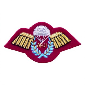 APJI ASSISTANT Paracaídas de entrenamiento para instructores, insignia de ala de alambre de oro bordada en fieltro no tejido, color granate, ecológica y personalizada - Product Image 1