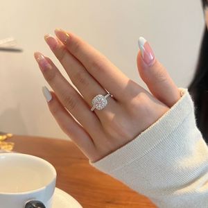 Fabricant de bijoux de luxe Dylam, bagues de cocktail en argent 925, pierre de moissanite 1,59 ct couleur D VVS1, bague de mariage - Product Image 4