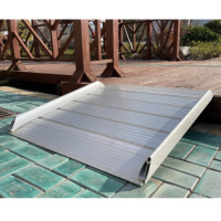 Rampe pliante en alliage d'aluminium léger, fournie par l'usine, couleur argent, capacité 300 kg, pour l'accessibilité des personnes handicapées aux escaliers