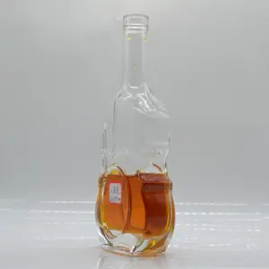 Bouteilles en verre de whisky de brandy d'alcool vide en forme de violon Premium Liqueur personnalisée 750ml Bouteilles en verre d'esprit de vodka 500ml en gros