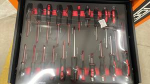 Coffre à outils roulant à 7 tiroirs avec <span class=keywords><strong>kit</strong></span> d'outils de 450/599 pièces, chariot à outils <span class=keywords><strong>en</strong></span> acier robuste avec roues et <span class=keywords><strong>garage</strong></span> - Product Image 5