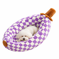 Lit pour animaux de compagnie en peluche douillet en forme de banane avec coussin amovible et lavable, canapé pour animaux de compagnie doux et respirant pour chiens et chats de petite à grande taille