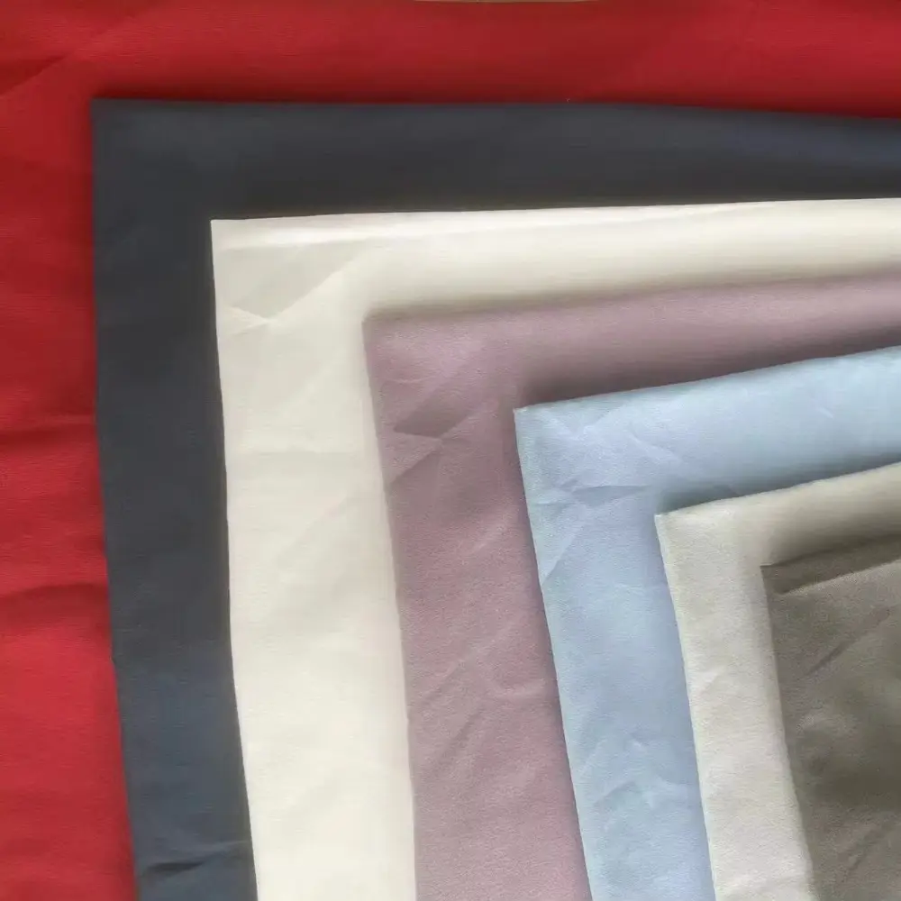 Factory Cheap Price Plain Dyed Polyester Bed Linen Fabric 90 Gsm 170T Polyester Microfiber Fabric