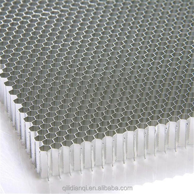 Lightweight Eco-Friendly 3mm Aluminum Honeycomb Core Traditional Design Anti-Static Fireproof Ceiling Panel for Apartments