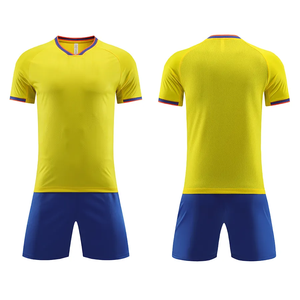 قمصان كرة قدم مخصصة بالجملة بتقنية القص الآلي، ملابس رياضية مع أرقام اللاعبين والشعارات بتقنية الطباعة بالتسامي - Product Image 1