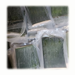 ใบกล้วยแช่แข็งสีเขียวสดขนาดใหญ่รูปทรงสี่เหลี่ยมทรงกลมสำหรับห่ออาหารเค้กแบบดั้งเดิมจากเวียดนาม - Product Image 1