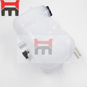 Réservoir d'eau de refroidissement pour excavatrice 17411509 17411510 pour EC140B EC210B EC200D EC210D EC220D EC250D EC300D, réservoir d'expansion d'eau - Product Image 1