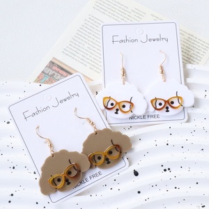 Orecchini Pendenti a Forma di Cagnolino <span class=keywords><strong>Barboncino</strong></span> con Occhiali, in Acrilico, Stile Cartone Animato, Gioielli a Tema Animale Domestico, Regalo per Donne e Ragazze - Product Image 1
