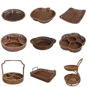 Handgemaakte, ecovriendelijke, duurzame, geweven rotan plastic opbergmand met opvouwbare handgrepen, stapelbaar ontwerp voor het opbergen van fruit/groenten - Product Image 1